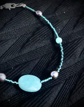 Load image into Gallery viewer, PEARLY BLUES MERMAID BRACELET