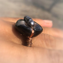 Load image into Gallery viewer, PEARLY KISS RING
