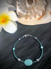 Load image into Gallery viewer, PEARLY BLUES MERMAID BRACELET
